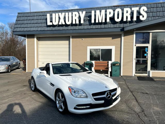 Photo 1 VIN: WDDPK4HA0FF113634 - MERCEDES-BENZ SLK-CLASS 