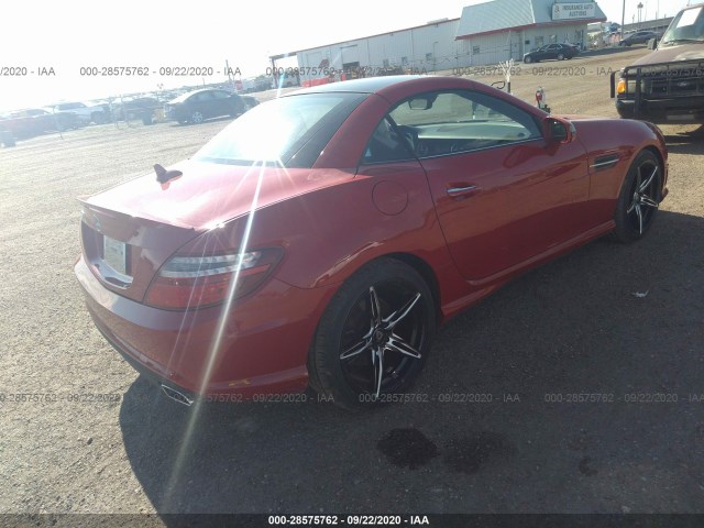 Photo 3 VIN: WDDPK4HA1DF056003 - MERCEDES-BENZ SLK-CLASS 