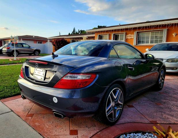 Photo 3 VIN: WDDPK4HA1EF078181 - MERCEDES-BENZ SLK-CLASS 