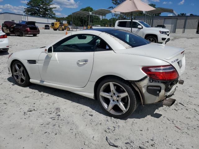 Photo 1 VIN: WDDPK4HA1FF096861 - MERCEDES-BENZ SLK-CLASS 