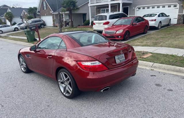 Photo 2 VIN: WDDPK4HA4CF036374 - MERCEDES-BENZ SLK-CLASS 