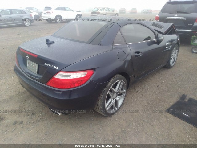 Photo 3 VIN: WDDPK4HA4DF069361 - MERCEDES-BENZ SLK-CLASS 