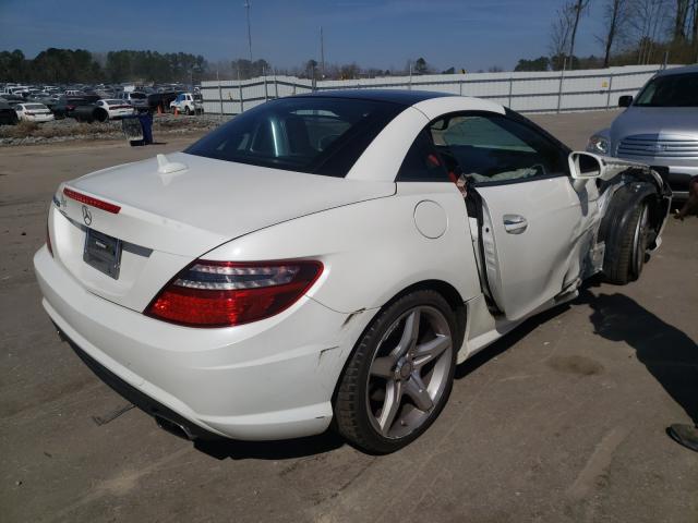 Photo 3 VIN: WDDPK4HA4FF102734 - MERCEDES-BENZ SLK 250 