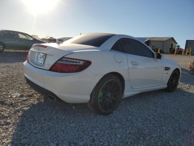 Photo 2 VIN: WDDPK4HA6EF095686 - MERCEDES-BENZ SLK 250 