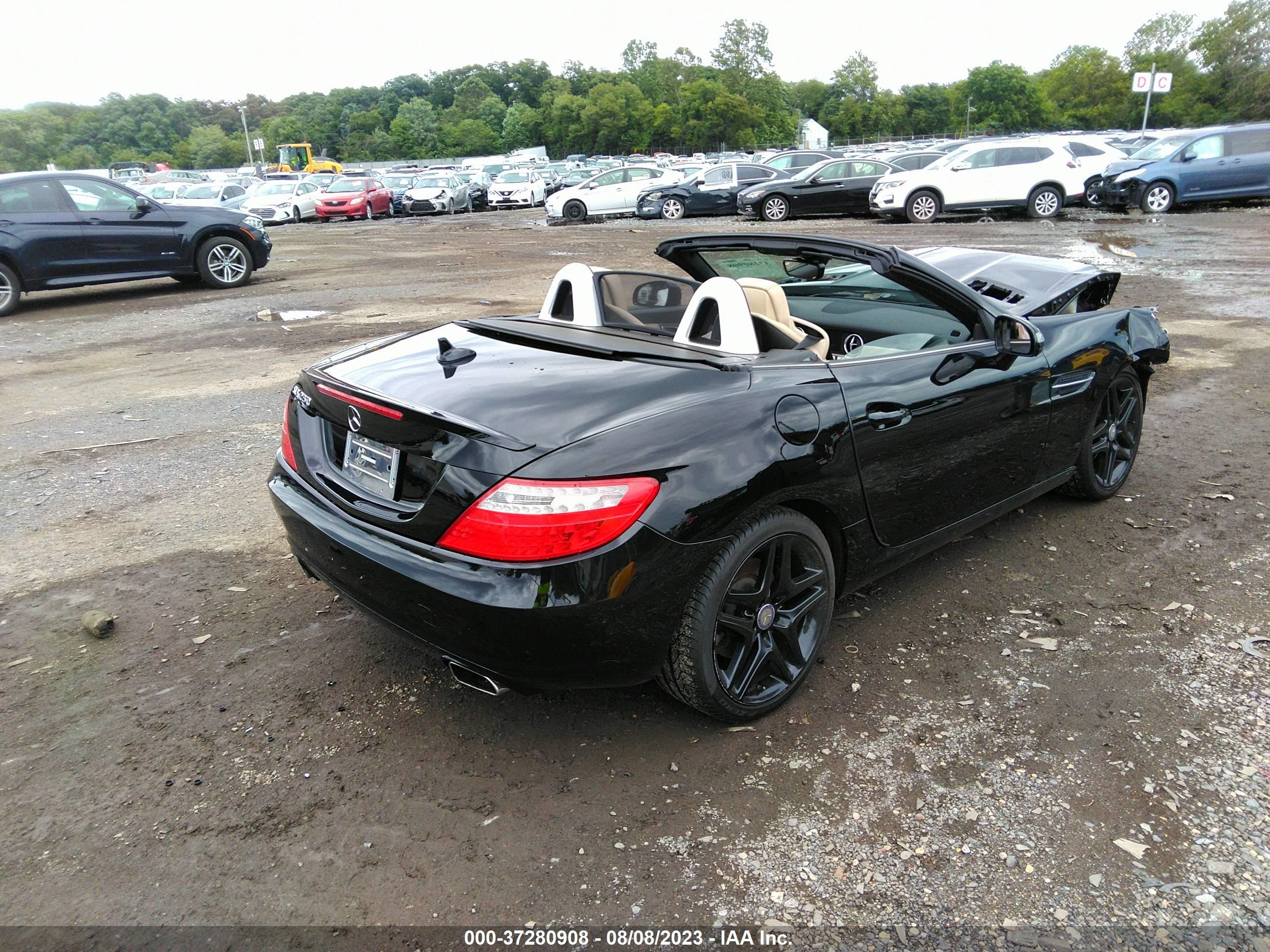 Photo 3 VIN: WDDPK4HA7DF058208 - MERCEDES-BENZ SLK-KLASSE 