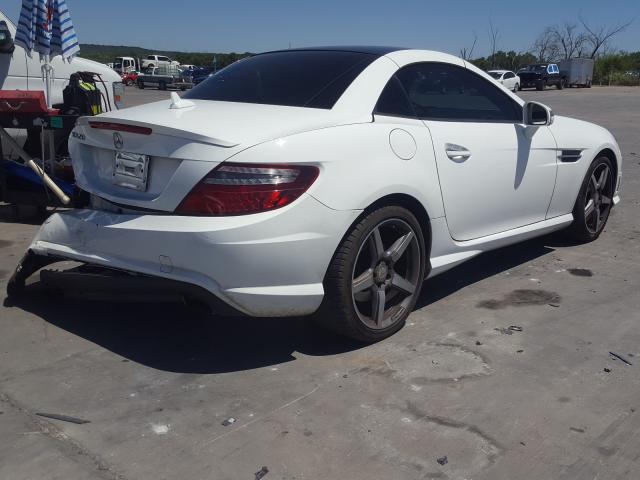 Photo 3 VIN: WDDPK4HA8FF105152 - MERCEDES-BENZ SLK 250 