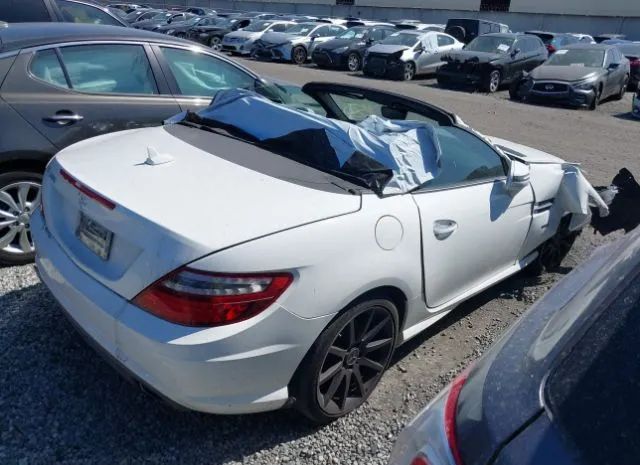 Photo 3 VIN: WDDPK4HA9EF094905 - MERCEDES-BENZ SLK 250 