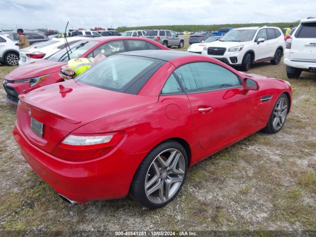 Photo 3 VIN: WDDPK4HA9FF104205 - MERCEDES-BENZ SLK-CLASS 