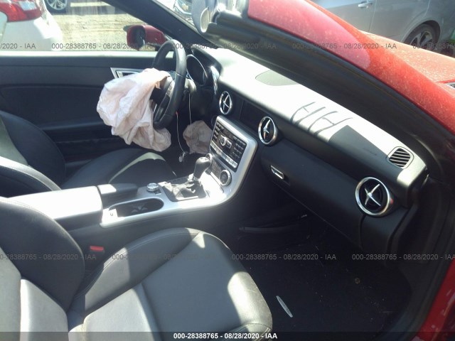 Photo 4 VIN: WDDPK4HAXEF075134 - MERCEDES-BENZ SLK-CLASS 