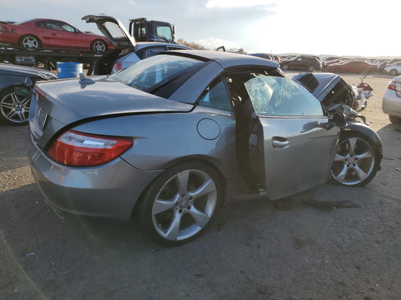 Photo 2 VIN: WDDPK5HA0CF008996 - MERCEDES-BENZ SLK-KLASSE 