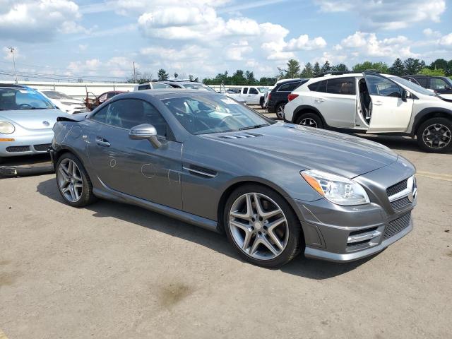 Photo 3 VIN: WDDPK5HA0GF117609 - MERCEDES-BENZ SLK-CLASS 