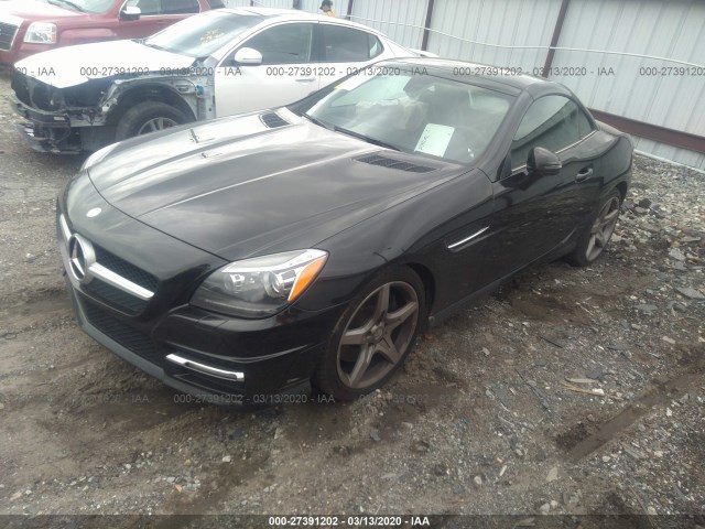 Photo 1 VIN: WDDPK5HA1CF016041 - MERCEDES-BENZ SLK-CLASS 