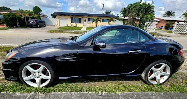 Photo 8 VIN: WDDPK5HA4CF034274 - MERCEDES-BENZ SLK-CLASS 