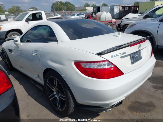 Photo 2 VIN: WDDPK5HA8CF028218 - MERCEDES-BENZ SLK 350 