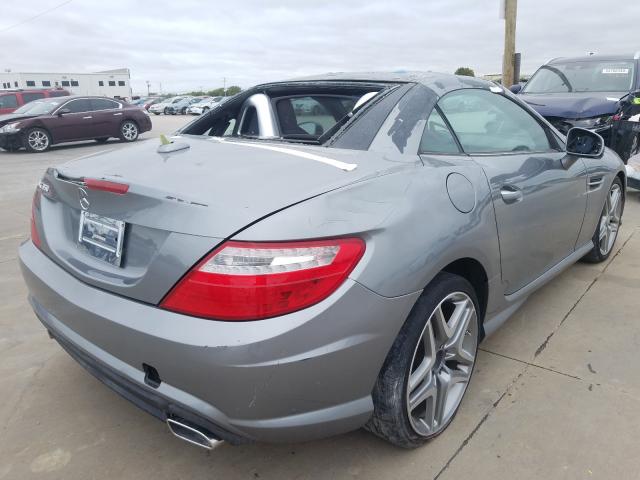 Photo 3 VIN: WDDPK5HA8FF099746 - MERCEDES-BENZ SLK-CLASS 