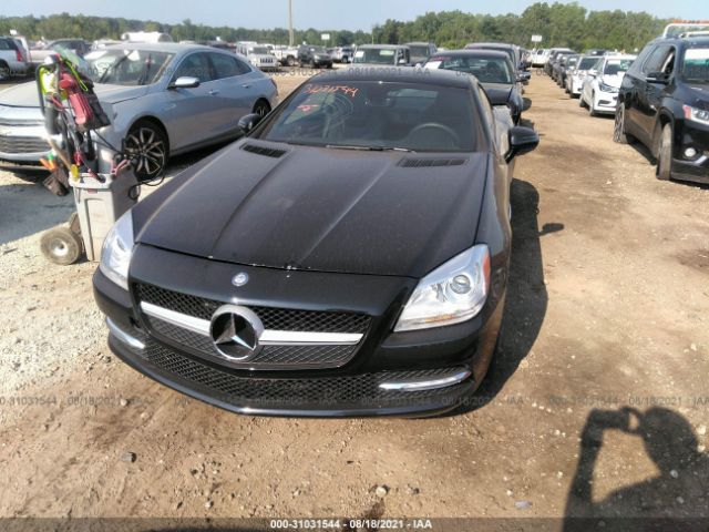 Photo 5 VIN: WDDPK5HA9DF052206 - MERCEDES-BENZ SLK-CLASS 