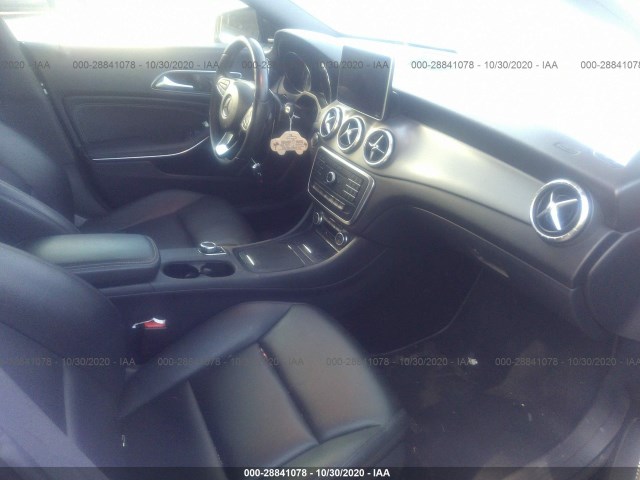 Photo 4 VIN: WDDSJ4EB0FN176717 - MERCEDES-BENZ CLA-CLASS 