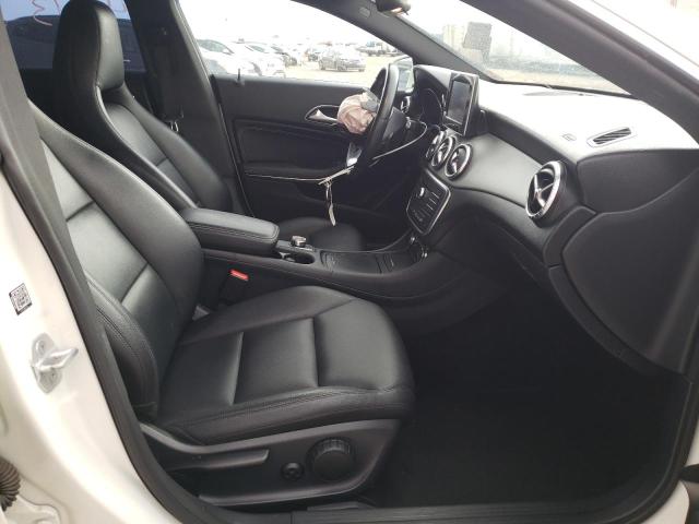 Photo 4 VIN: WDDSJ4EB0FN285050 - MERCEDES-BENZ CLA 250 