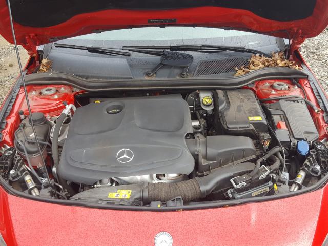 Photo 6 VIN: WDDSJ4EB0GN311812 - MERCEDES-BENZ CLA 250 