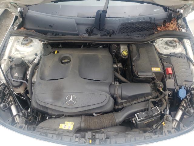 Photo 6 VIN: WDDSJ4EB0GN335933 - MERCEDES-BENZ CLA 250 