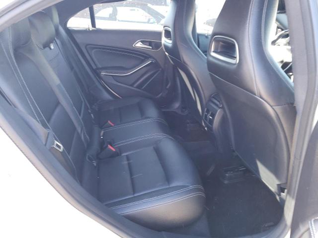 Photo 5 VIN: WDDSJ4EB0JN585924 - MERCEDES-BENZ CLA 250 