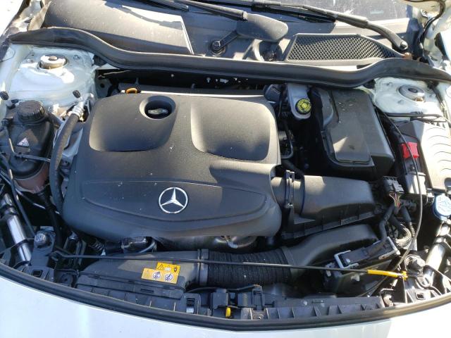 Photo 6 VIN: WDDSJ4EB0JN585924 - MERCEDES-BENZ CLA 250 