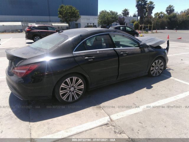 Photo 3 VIN: WDDSJ4EB0JN648245 - MERCEDES-BENZ CLA 