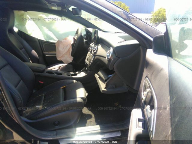 Photo 4 VIN: WDDSJ4EB0JN648245 - MERCEDES-BENZ CLA 