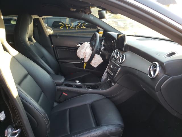 Photo 4 VIN: WDDSJ4EB0JN683044 - MERCEDES-BENZ CLA 250 