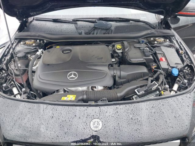 Photo 9 VIN: WDDSJ4EB0KN712303 - MERCEDES-BENZ CLA 250 