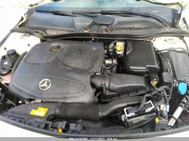 Photo 9 VIN: WDDSJ4EB0KN768242 - MERCEDES-BENZ CLA 