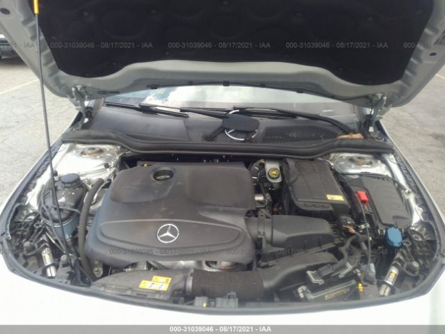 Photo 9 VIN: WDDSJ4EB1EN033483 - MERCEDES-BENZ CLA-CLASS 