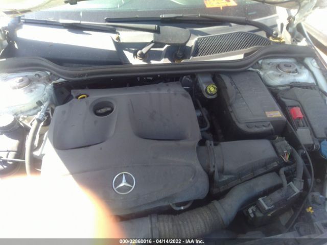 Photo 9 VIN: WDDSJ4EB1EN140761 - MERCEDES-BENZ CLA-CLASS 