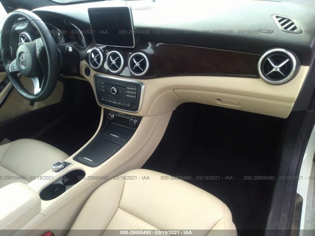 Photo 4 VIN: WDDSJ4EB1FN202435 - MERCEDES-BENZ CLA-CLASS 