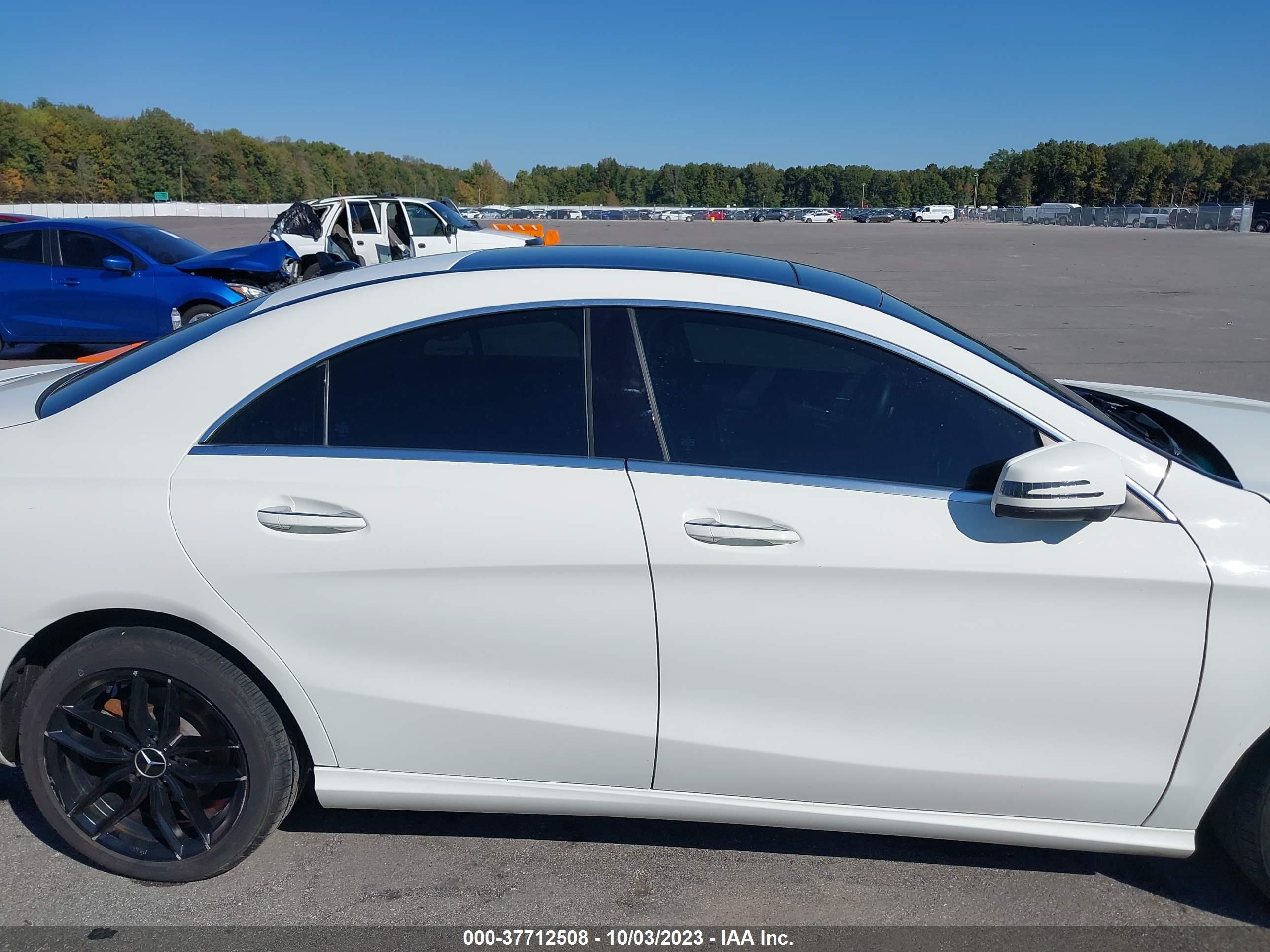 Photo 13 VIN: WDDSJ4EB1FN261890 - MERCEDES-BENZ CLA-KLASSE 