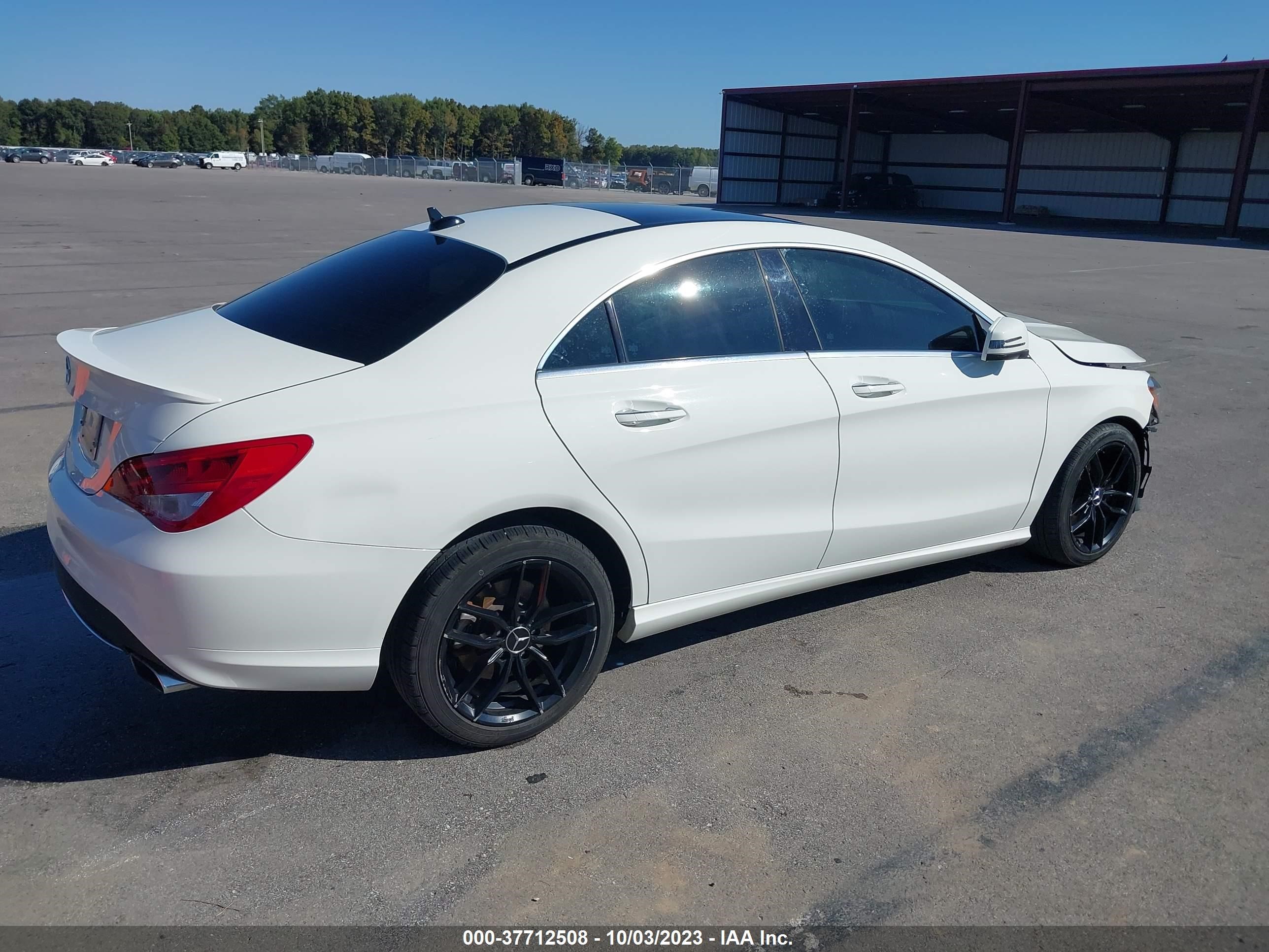 Photo 3 VIN: WDDSJ4EB1FN261890 - MERCEDES-BENZ CLA-KLASSE 