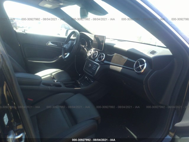 Photo 4 VIN: WDDSJ4EB1GN312550 - MERCEDES-BENZ CLA 