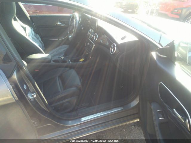 Photo 4 VIN: WDDSJ4EB1GN339781 - MERCEDES-BENZ CLA 250 