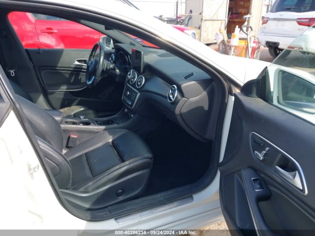 Photo 4 VIN: WDDSJ4EB1JN509483 - MERCEDES-BENZ CLA-CLASS 