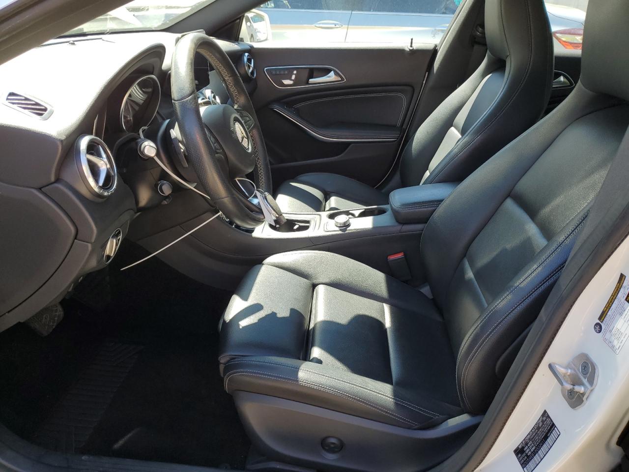 Photo 6 VIN: WDDSJ4EB1JN532911 - MERCEDES-BENZ CLA-KLASSE 