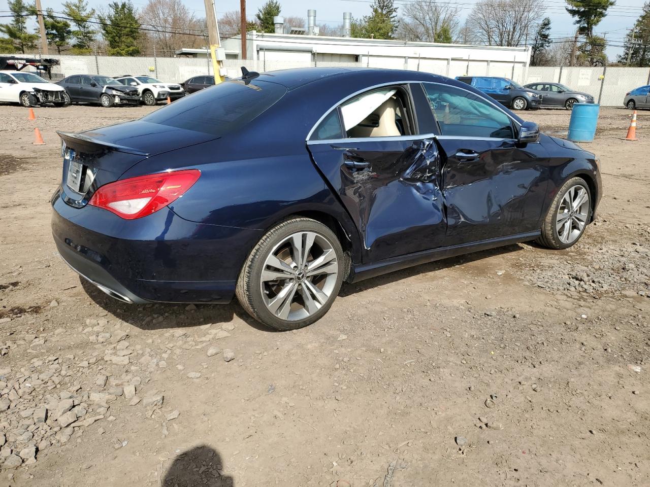 Photo 2 VIN: WDDSJ4EB1JN550759 - MERCEDES-BENZ CLA-KLASSE 