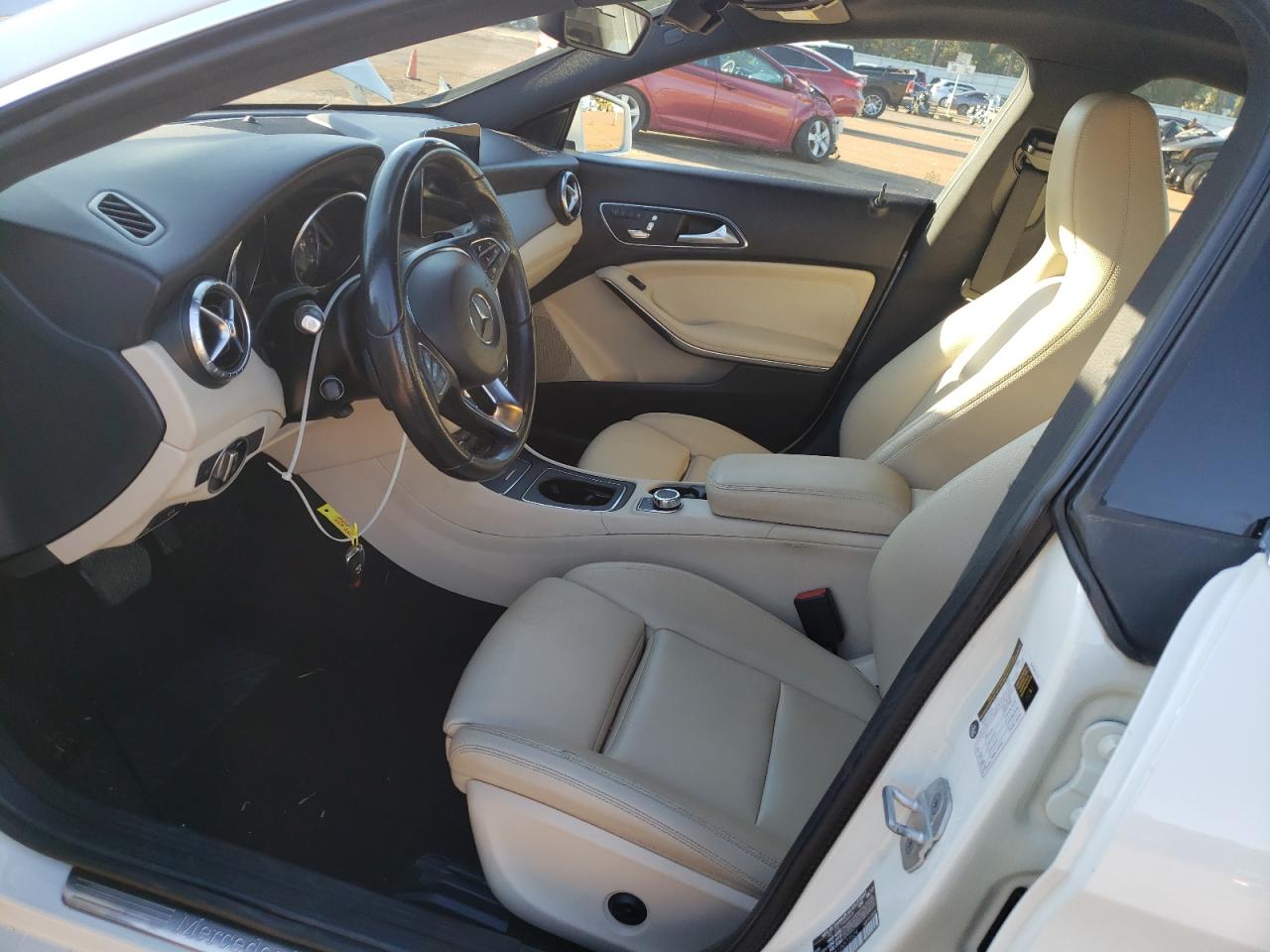 Photo 6 VIN: WDDSJ4EB1JN573524 - MERCEDES-BENZ CLA-KLASSE 