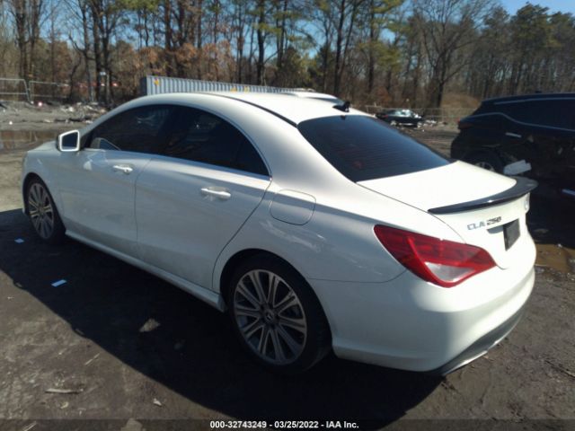 Photo 2 VIN: WDDSJ4EB1JN603900 - MERCEDES-BENZ CLA 