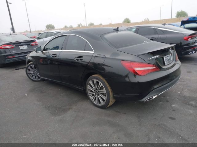 Photo 2 VIN: WDDSJ4EB1JN618493 - MERCEDES-BENZ CLA-CLASS 