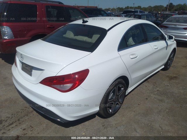 Photo 3 VIN: WDDSJ4EB1KN724816 - MERCEDES-BENZ CLA 