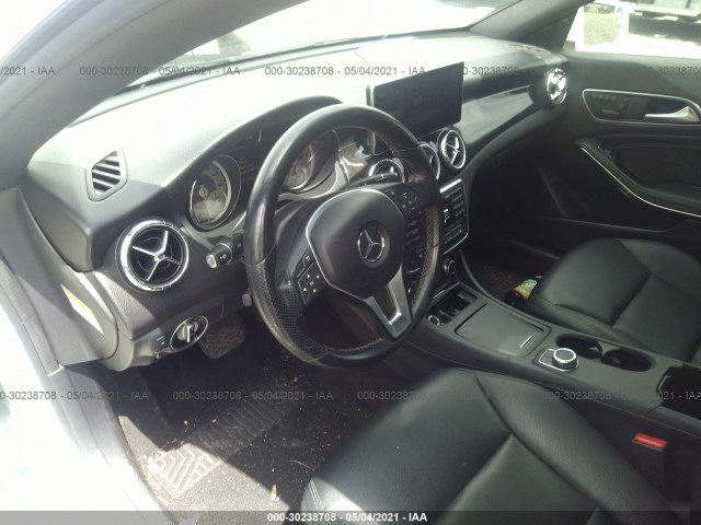 Photo 4 VIN: WDDSJ4EB2EN051037 - MERCEDES-BENZ CLA-CLASS 