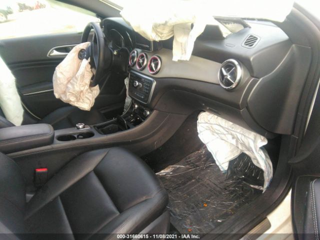 Photo 4 VIN: WDDSJ4EB2EN067710 - MERCEDES-BENZ CLA-CLASS 