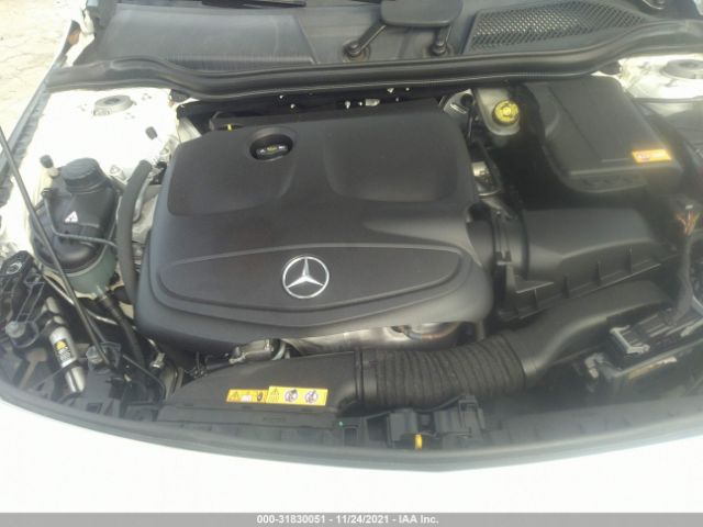 Photo 9 VIN: WDDSJ4EB2EN113021 - MERCEDES-BENZ CLA-CLASS 