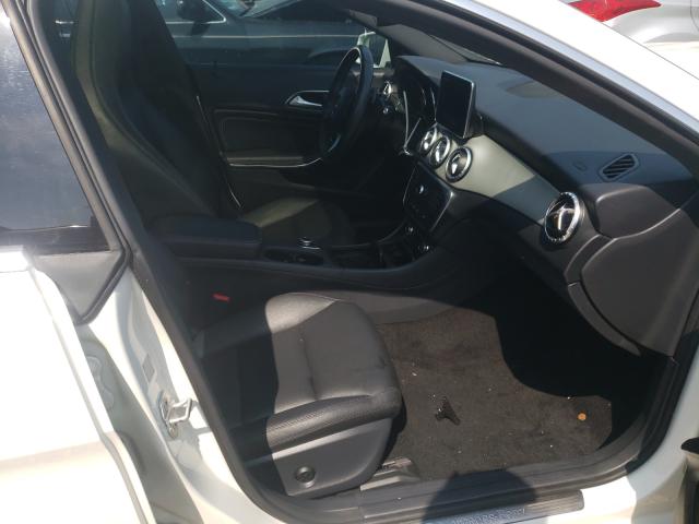 Photo 4 VIN: WDDSJ4EB2FN169963 - MERCEDES-BENZ CLA 250 