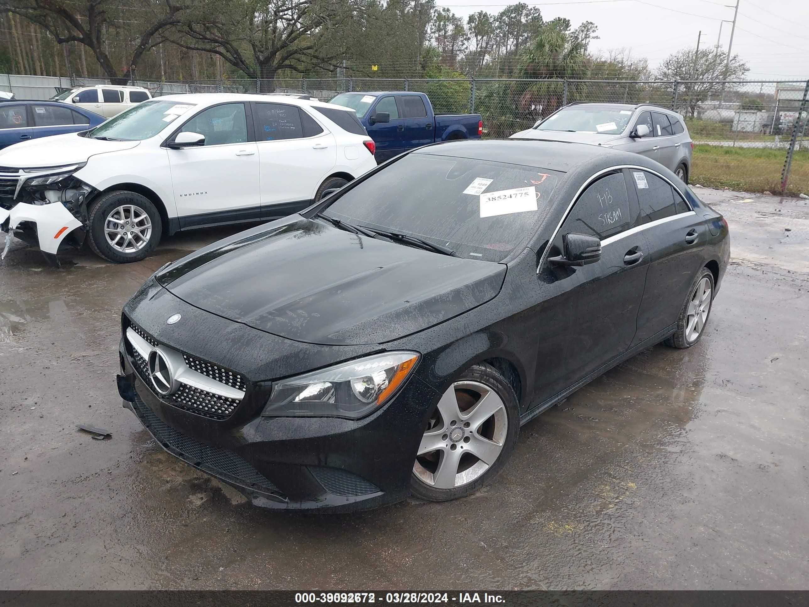 Photo 2 VIN: WDDSJ4EB2FN171762 - MERCEDES-BENZ CLA-KLASSE 